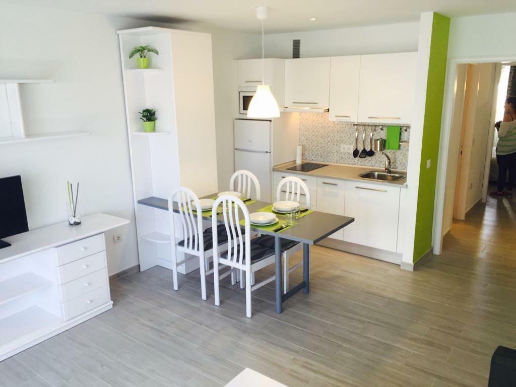 Pistachio Apartment Lanzarote Apartment Costa Teguise Bagian luar foto